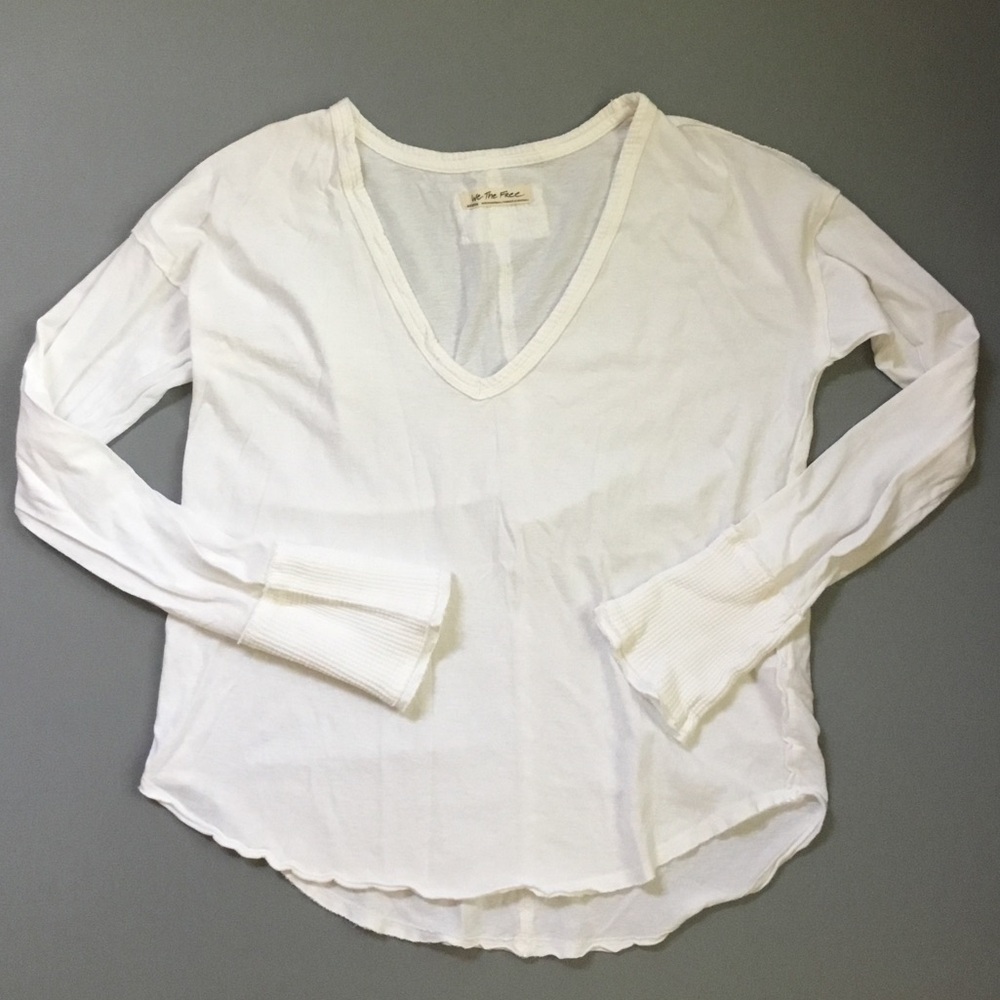 We the Free People White V-Neck Long Sleeve Tee